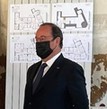 Illustration pour :  / François Hollande : un président à la rencontre de l’association Carrefour et de ses résidents
